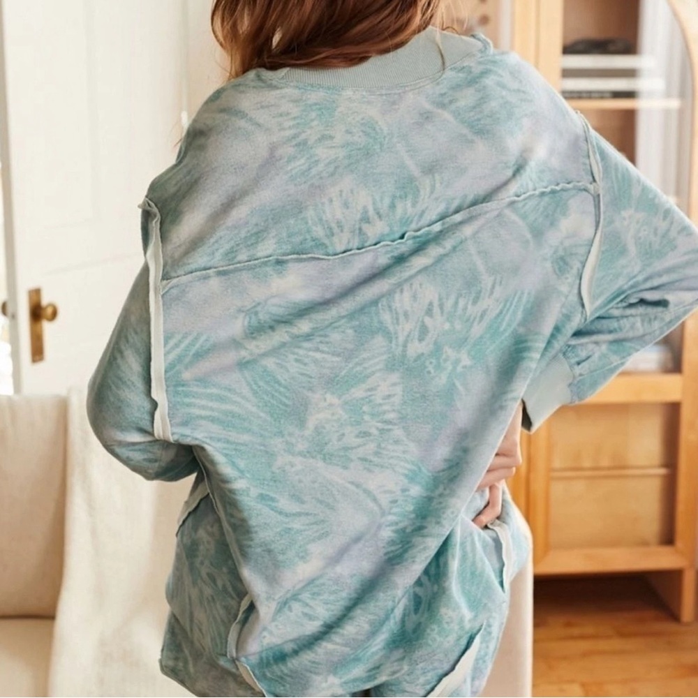 Urban Outfitters Out From Under NWT seamed oversized sweatshirt, small - Picture 2 of 9